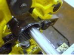 Screwcutting a left hand thread